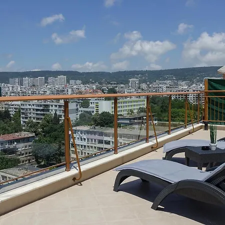 115 - Brand New 1-bd Apt. W/ Amazing Terrace * فارنا
