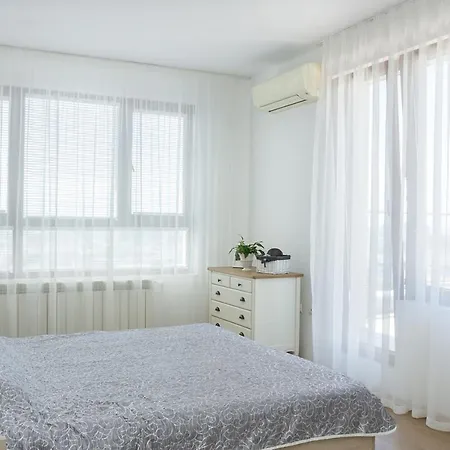 Apartament 115 - Brand New 1-bd Apt. W/ Amazing Terrace *