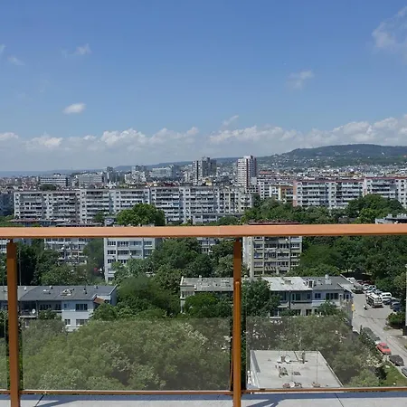 115 - Brand New 1-bd Apt. W/ Amazing Terrace Warna